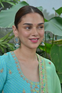 Actress Aditi Rao Hydari Pictures
